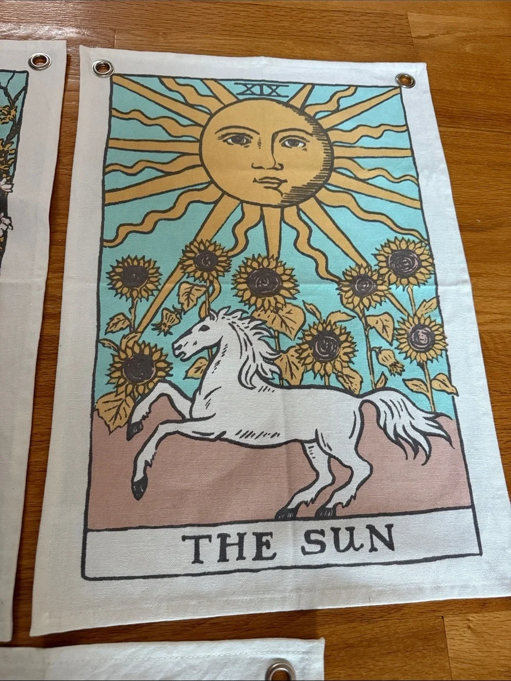 URBAN OUTFITTERS Set of 3 Tarot Card Tapestries Hanging Decor Star Moon Sun